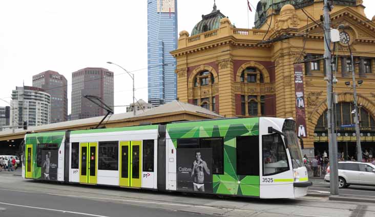 Yarra Trams Combino 3525